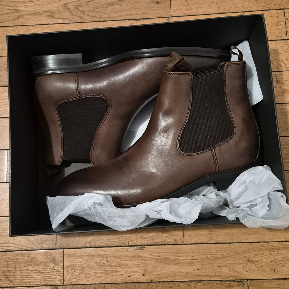 Bloomingdale's Dark Brown Leather Chelsea Boots